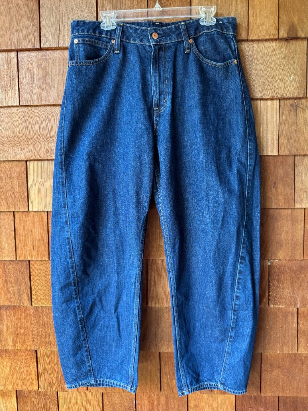 GAP Dark Wash Blue Denim Curvy High Rise Barrel Jeans in Women's 32 / 14R